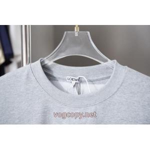 TシャツLOUIS VUITTONブランド 偽物爆発的人気再入荷 日常使い 幅広いシーン