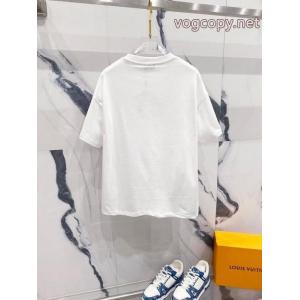 Tシャツブランド 偽物 激安 通販LOUIS VUITTON激安新作 気要チェック コーデの主役
