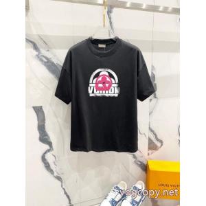 Tシャツブランド 偽物 激安 通販LOUIS VUITTON激安新作 気要チェック コーデの主役
