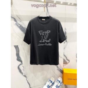 セレブ風  新入荷アイテムの通販 毎日はちょっとイイ秋冬新品LOUIS VUITTONブランド 通販 激安Tシャツ