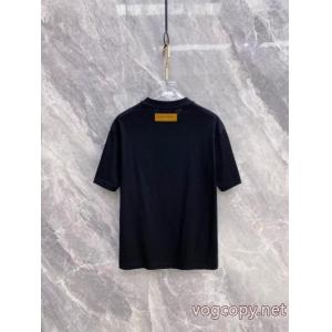 ルイ ヴィトンブランド 通販Tシャツ雑誌で話題の商品 話題沸騰中  実用品
