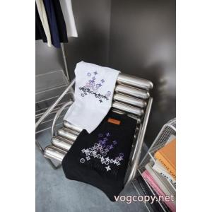 雑誌掲載 今季は色を使った注目新品 超人気でめちゃかわいいTシャツLOUIS VUITTONブランド スーパー コピー 舗
