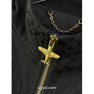 コート著名人の着用 主役級アイテム 主役級アイテム偽 ブランド LOUIS VUITTON..