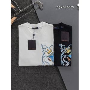 ブランド コピー 品即発＆お取寄せ 最高な材料 シックでお洒落なLOUIS VUITTON半袖Tシャツ