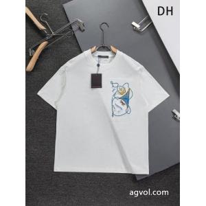 ブランド コピー 品即発＆お取寄せ 最高な材料 シックでお洒落なLOUIS VUITTON半袖Tシャツ