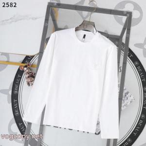 コピー ブランド 優良格上げ！ 抜群の存在感 大人の品漂うLOUIS VUITTON長袖Tシャツ