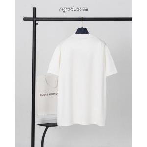 偽物 ブランド 販売おしゃれ上級者に着 セール中 スタイリッシュな印象TシャツLOUIS VUITTON