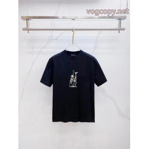 海外超人気 2026秋冬新作 上品スタイルルイ ヴィトンTシャツコピー 通販