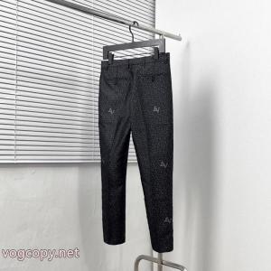 ルイ ヴィトンスーパー コピー どこで 買える2026大人気  現代的な印象 ストリートに溢れるウェアズボン..