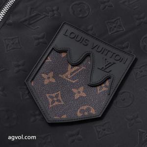 ブランド 偽物 通販ジャケット好感度アップ 定番人気商品 セールで入手!LOUIS VUITTON