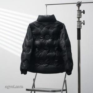 HOT最新作 少量再入荷 今年のトレンド！偽 ブランド 販売    ダウンジャケットルイ ヴィトン.