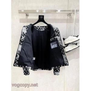 ジャケットLOUIS VUITTONコピー 品 販売日本未入荷 一番人気 人気定番
