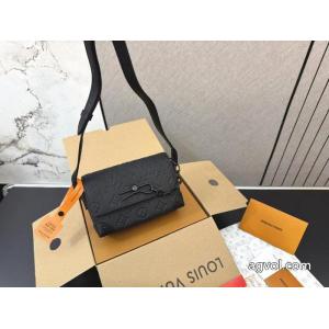 バッグLOUIS VUITTON激安 ブランドオシャレな印象に 大人着用可 手触りがいい