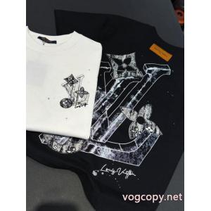 今年の大トレンド ファッション 人気 保温性の高いLOUIS VUITTONコピー 商品 販売半袖Tシャツ