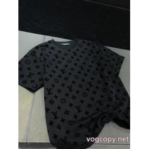半袖Tシャツ質感に満足 個性的なデザイン 個性派 スーパー コピーLOUIS VUITTON