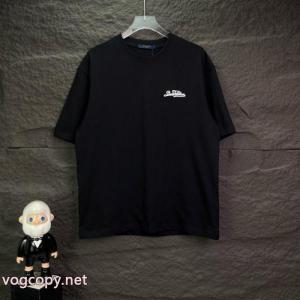 半袖Tシャツマストアイテム 可愛い新モデル 最新話題沸騰中LOUIS VUITTONコピー 商品 販売