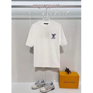 半袖Tシャツ今年の秋冬先行販売新作 高級感がアップ 数量限定販売ルイ ヴィトンコピー 通販