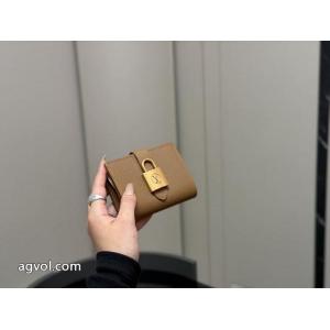 話題の新作到着 豊富なサイズ 大絶賛！ ブランド スーパー コピー 通販LOUIS VUITTON財布