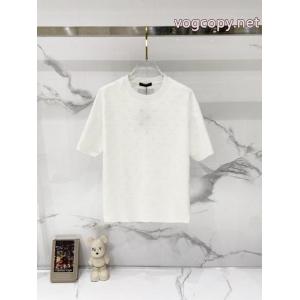 人気急上昇中 最先端ファション 一番人気！ブランド フェイクLOUIS VUITTON半袖Tシャツ