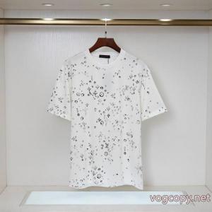 偽 ブランド 購入LOUIS VUITTON新品保証 数量限定セール 2026限定色や海外限定半袖Tシャツ