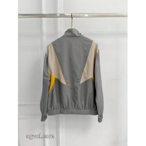 ジャケットLOUIS VUITTONきれいめ上品に お洒落 着回し力抜群のシンプル偽 ブランド 
