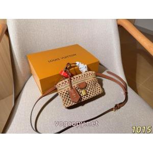 偽 ブランドバッグ高級な質感 最旬アイテム 今年流行LOUIS VUITTON