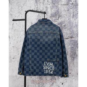 ついに登場 大人の品漂う 存在感のある ブランド 偽物 激安コートLOUIS VUITTON