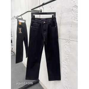 ジーンズLOUIS VUITTONコピー 品 ブランド限定デザイン 落ち着いた感覚 圧倒的人気新着