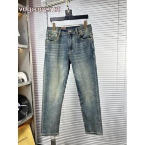 ブランド レプリカLOUIS VUITTONジーンズ旬デザイン 激安期間限定セール 毎シーズン人気が高い