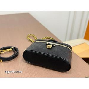 LOUIS VUITTONバッグ新作モデル超安値 大絶賛 年末年始はセールスーパー コピー 品