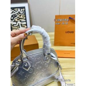 バッグLOUIS VUITTONコピー ブランドNEW!国内完売 魅惑のセクシー美 人気モデル商品