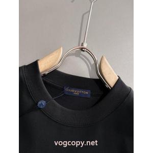 半袖TシャツLOUIS VUITTON2026の流行りの新品 今季話題の一級品 新作愛用セレブ多数ブランド コピー 通販