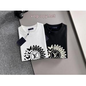 半袖TシャツLOUIS VUITTON最前線2026 元気な印象に 高級感溢るコピー 通販