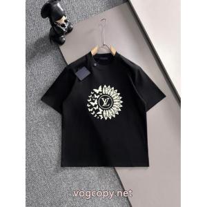 半袖TシャツLOUIS VUITTON最前線2026 元気な印象に 高級感溢るコピー 通販