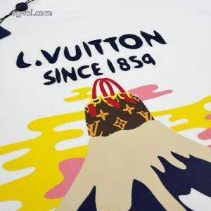 大人気ブランド シックでお洒落な 期間限定大人気商品LOUIS VUITTON半袖Tシャツスーパー ブランド コピー