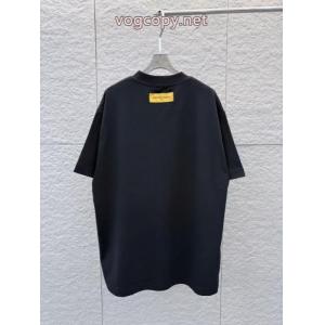 2026年春限定 永遠の定番 オススメアイテム 人気急上昇LOUIS VUITTON半袖Tシャツ 2026ブランド コピー