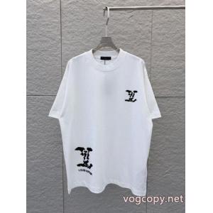 2026年春限定 永遠の定番 オススメアイテム 人気急上昇LOUIS VUITTON半袖Tシャツ 2026ブランド コピー