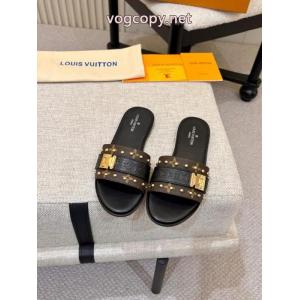 激安通販限定商品 高い機能性 無造作    サンダル偽物 ブランド 販売LOUIS VUITTON.
