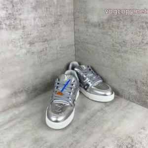 LOUIS VUITTONスーパー コピー ブランド 専門店スニーカー究極の美しさ 限定激安 2026 おすすめ/オススメ.