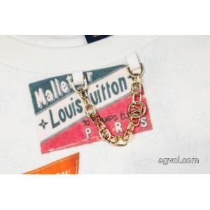 半袖TシャツLOUIS VUITTONブランド コピー s 級2026トレンド 流行の注目ブランド 独特なデザイン