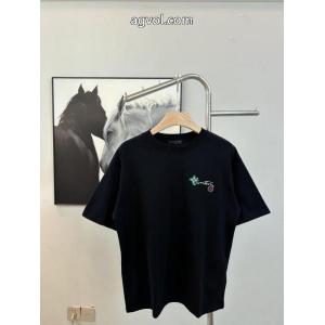 低価格 定番カラー 超希少商品半袖TシャツLOUIS VUITTON偽 ブランド