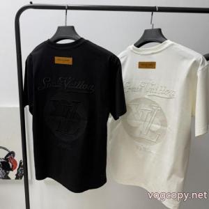 ブランド コピー s 級半袖Tシャツブランドスタイルが継続的に人気 2026夏到来新作 新作追加LOUIS VUITTON