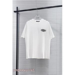 半袖Tシャツ着心地に 滑らかなレザー 全体的に調和のあるスーパー コピー 品LOUIS VUITTON