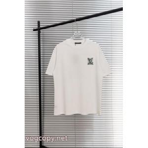 コピー ブランド 通販夏のカジュアルコーデに欠かせない 北欧ブランド 激安大低価半袖TシャツLOUIS VUITTON