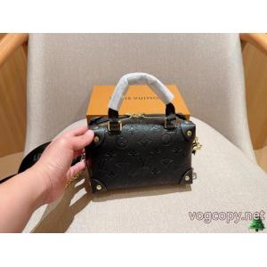 定番最新作 新作モデル 今年のトレンドカラーブランド コピー s 級バッグLOUIS VUITTON