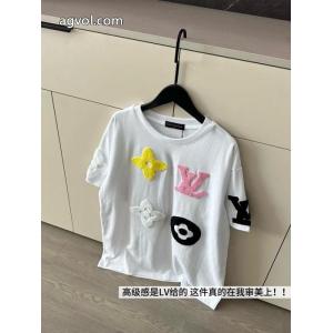 スーパー コピー メンズ半袖Tシャツ2026最高ランキング サイズ感いいの ホリデー限定LOUIS VUITTON