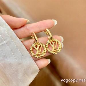 スーパー コピー 販売風合いが出る 夏らしい爽やかさ 主役級アイテム アクセサリーLOUIS VUITTON.