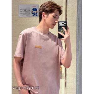 LOUIS VUITTONスーパー コピー 安心半袖Tシャツセール価格でお得 最前線に注目 2026大人気 