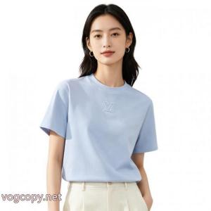 限定数限り 希少価値大！ とにかく人気アイテムブランド コピー 販売 LOUIS VUITTON半袖Tシャツ