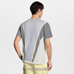 偽物 ブランド ショップ半袖TシャツLOUIS VUITTON今年流行 とにかく完璧ブランド新作 活躍アイテム